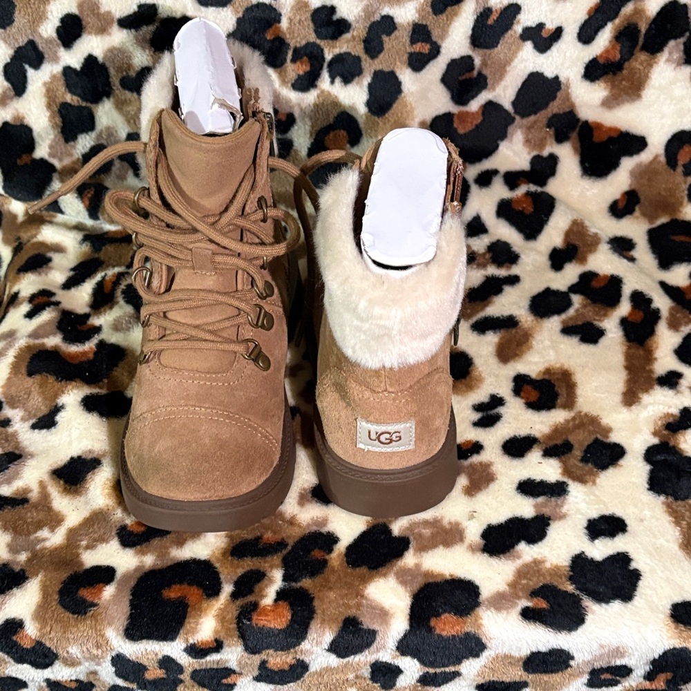 UGG Women's Brown Winter Boots with Fur Lining - Picture 3 of 5